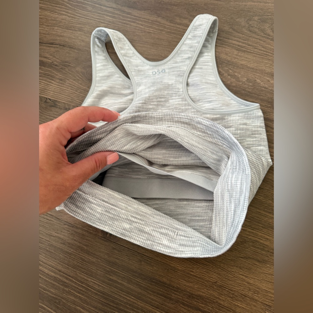 DSG Womens Performance Shelf Bra Tank Printed Gray Sports Bra Tank Size Small - Picture 3 of 5